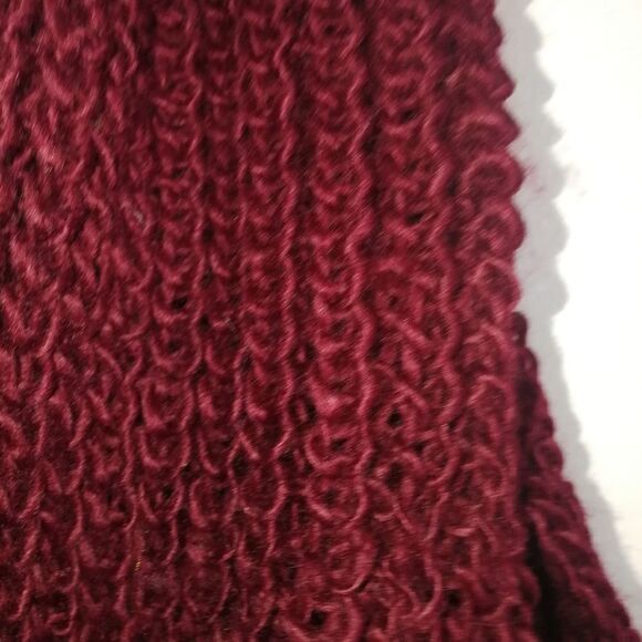 Lot of 2 Pink & Burgundy Chunky Knit Infinity Scarves NWT - Picture 4 of 9